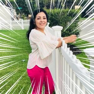 Meet your Posher, Flora